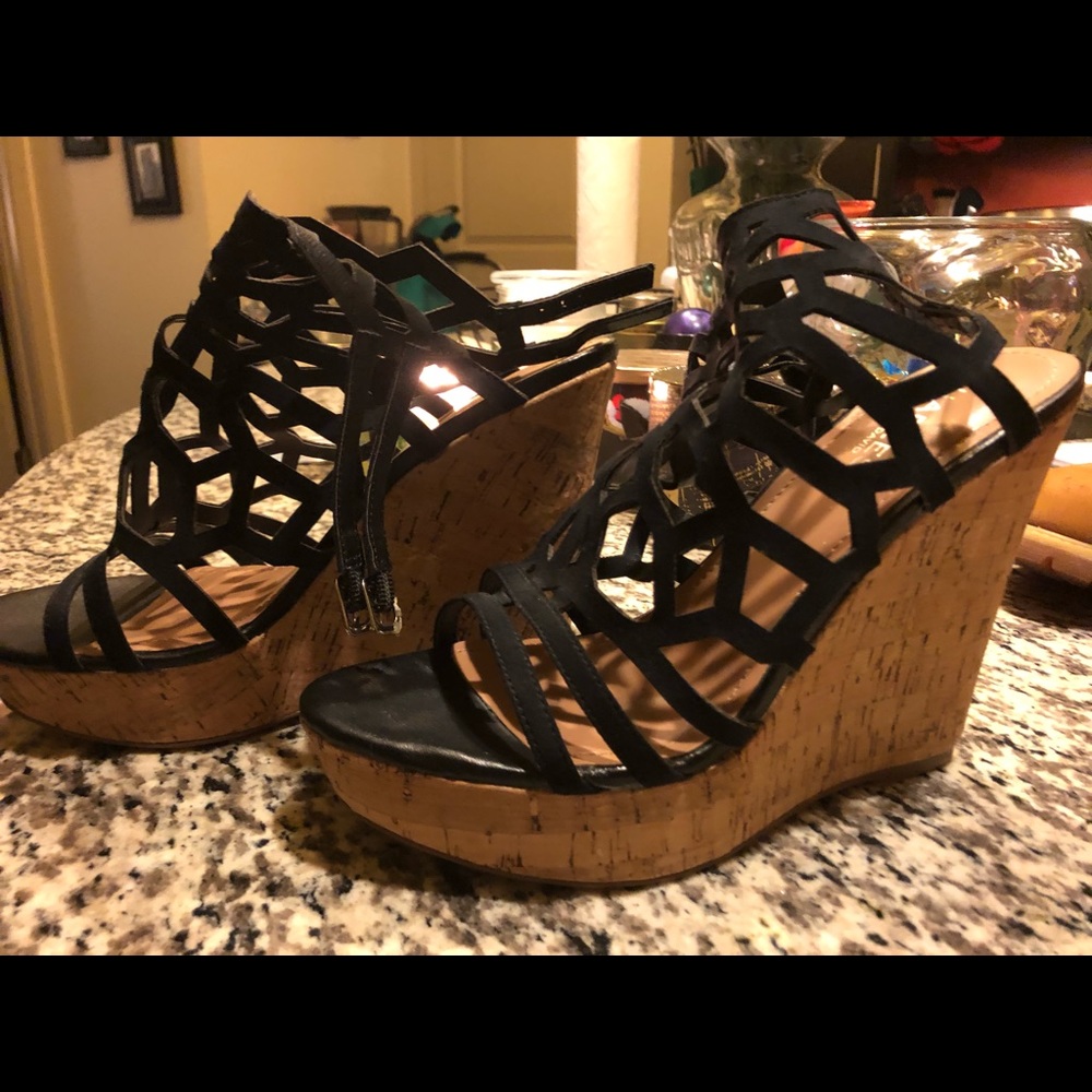 Stylish black wedges